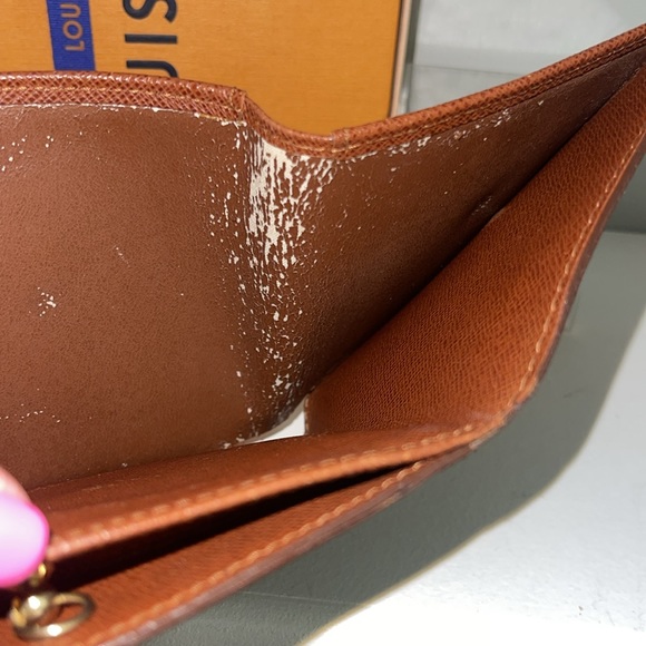 Louis Vuitton monogram Elise bifold crossbody wallet 🔥 - Picture 10 of 13